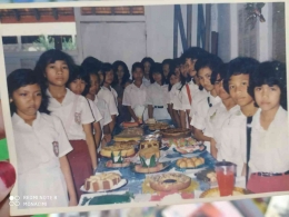 Anak SDN Melayu 3 Muara Teweh tahun sekitar tahun 1987-88/Dok Pribadi