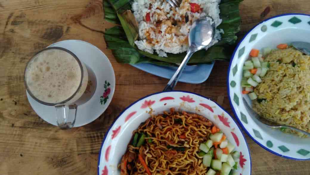 Menu makan saat bukber dengan teman lama wajib diperhatikan. (Dok. pri)