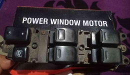 Power window motor yang telah rusak. Sumber: dokumentasi pribadi.
