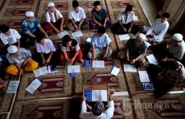 Ilustrasi--Kegiatan Diklat Pesantren Kilat di Yayasan Pondok Pesantren Daarul Hikmah Al-Amal Al-Islamy. (TRIBUN JABAR/GANI KURNIAWAN)