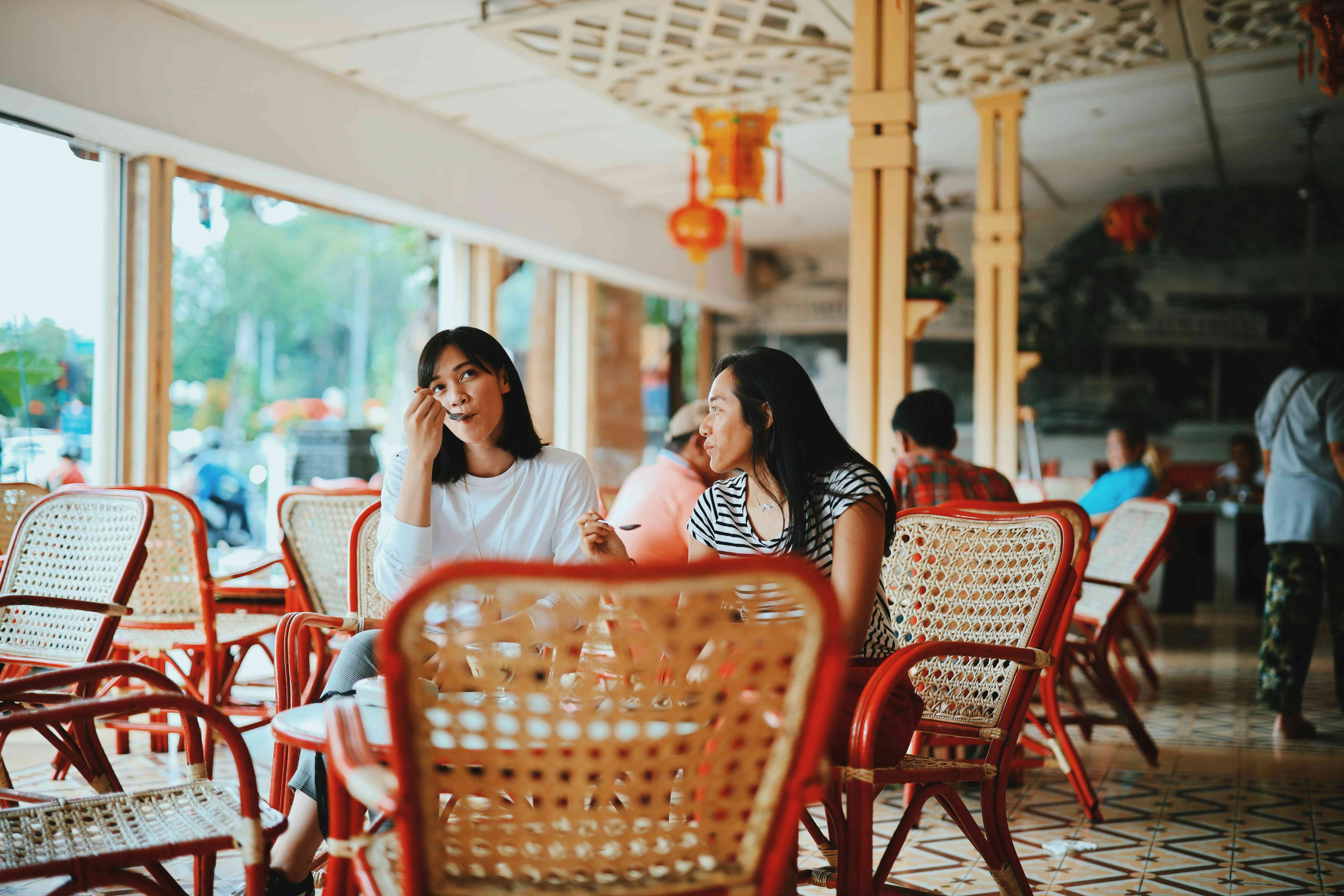 10 Rekomendasi Tempat Ngabuburit di Surabaya - Atanshoo (Rendi Novantino on unsplash)