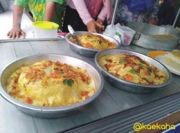 Kue Ipau, Pizza khas Banjar | @kaekaha