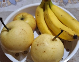 Persediaan buah di rumah (Sumber: dokumen pribadi)