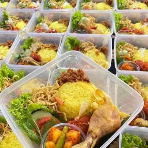 Paket Nasi (manisdansedap.com)