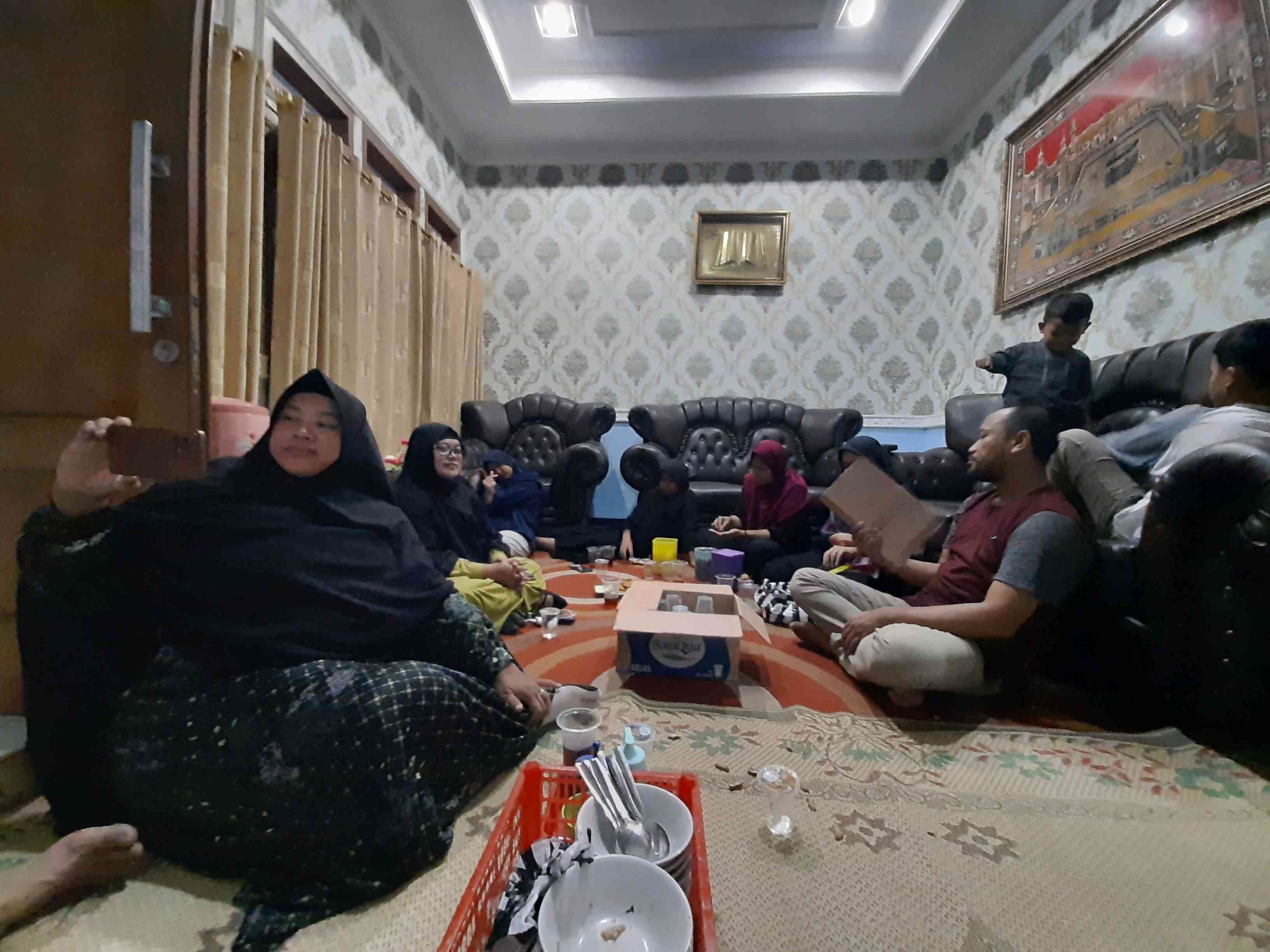 Kumpul Keluarga Mempersiapkan Keuangan yang baik. Dokpri.