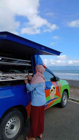 Mobil Perpustakaan Keliling Wilayah Palabuhan Ratu/dok. pir