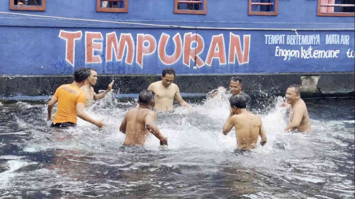 Salah satu ritual 'Bersih Sumber' jelang Ramadan/Foto: Dok Pribadi