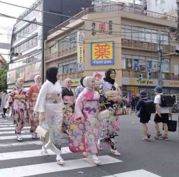 Potret fashion muslim di Jepang (portalislam.com) 