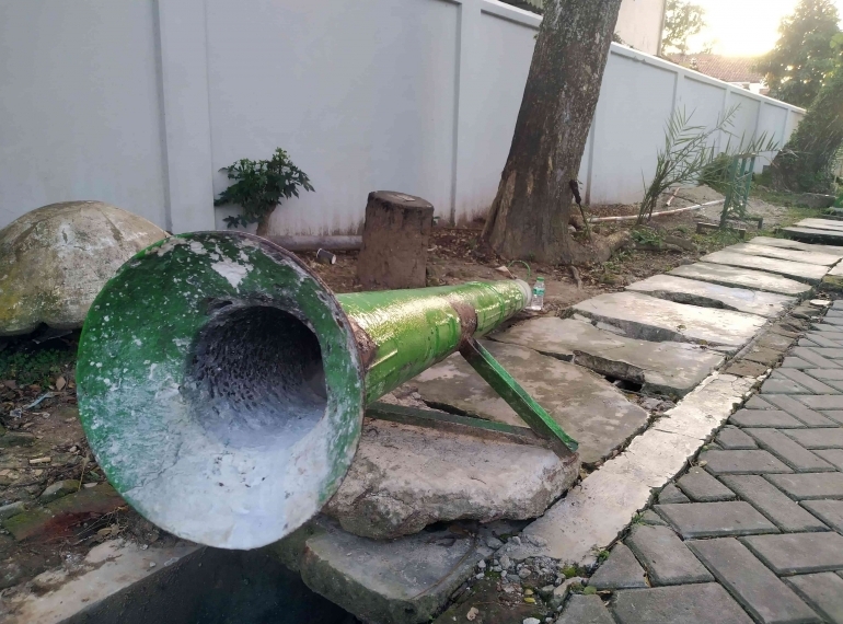 Salah satu Meriam Masjid Al-Aaraf Rangkasbitung/Dokumentasi Pribadi