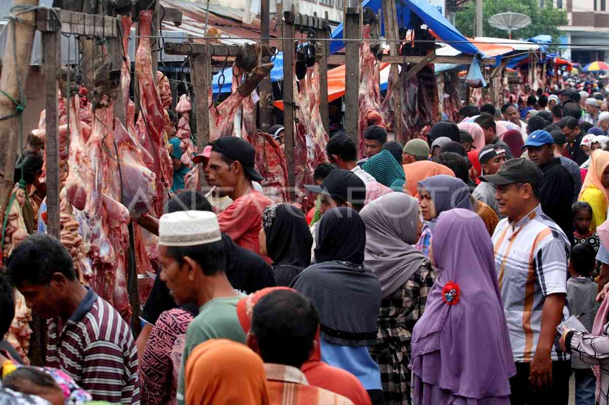 Ilustrasi suasana saat hari meugang di aceh sumber gambar antara foto