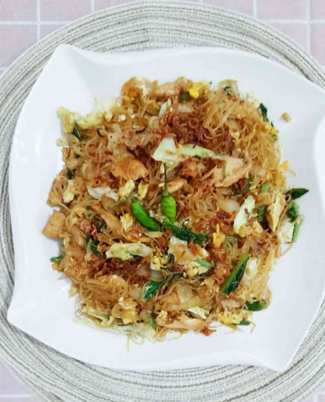 Bihun goreng less oil (Dok. pribadi)