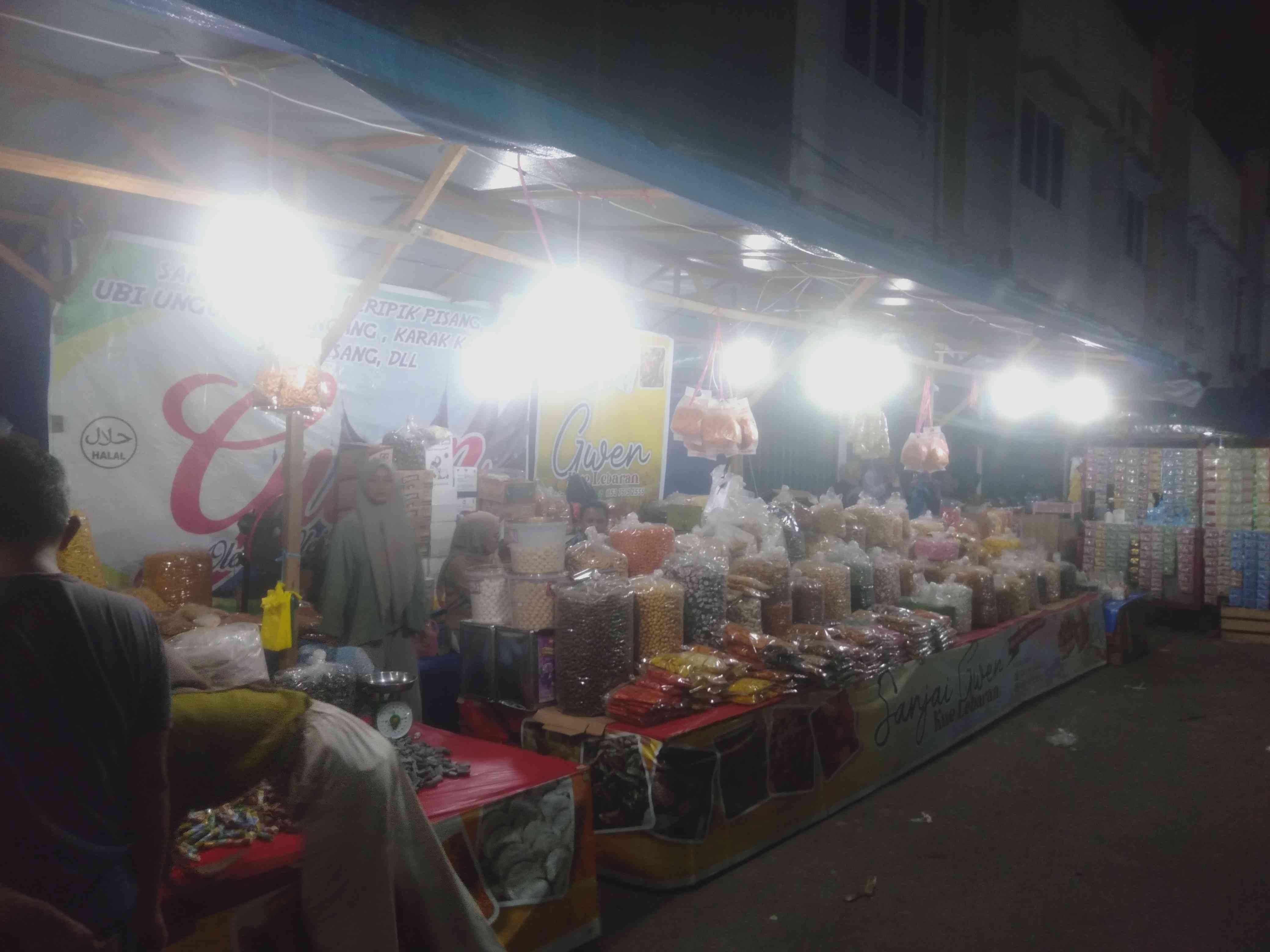 Stand bazar kue lebaran Karimun (dokpri)