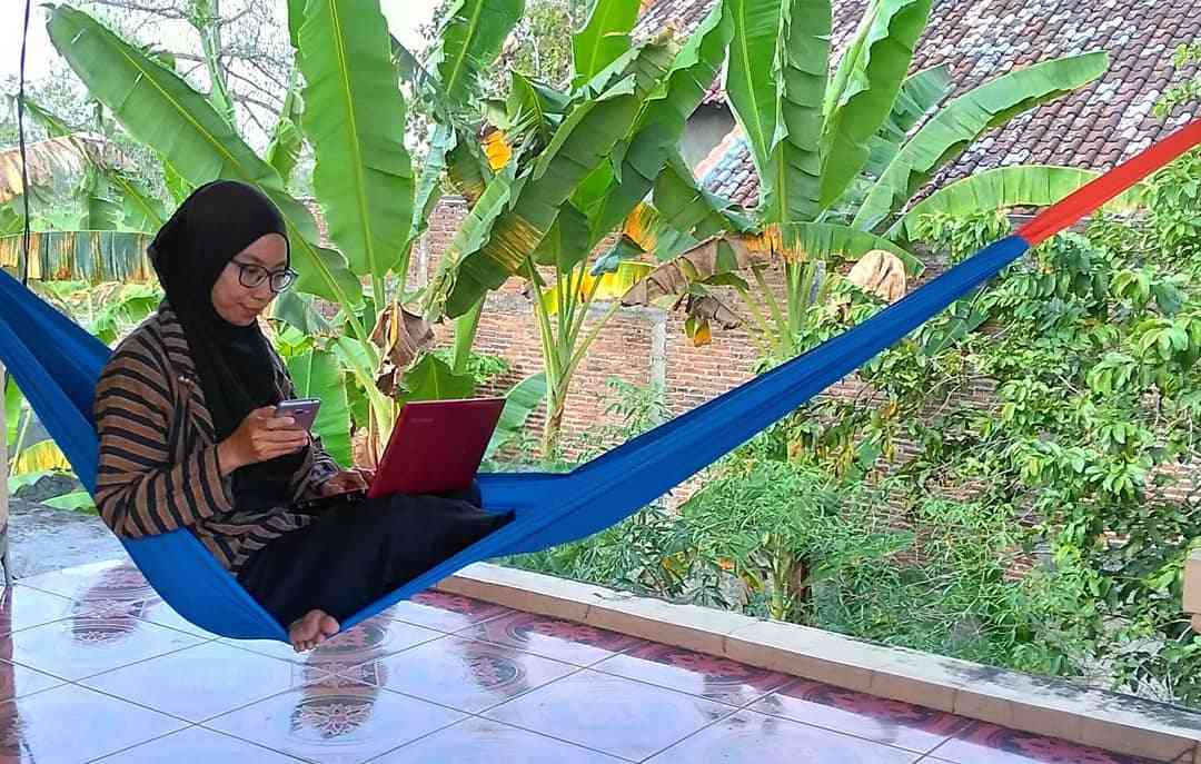 ilustrasi work life ibadah balance (sumber Foto: Endah Kurnia Wirawati)