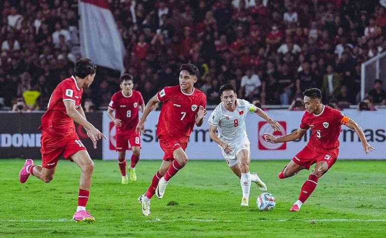 Sejumlah pemain Timnas Indonesia mengalami masalah serius yang bisa mengganggu soliditas tim menghadapi Vietnam. (Instagram @specs_indonesia)