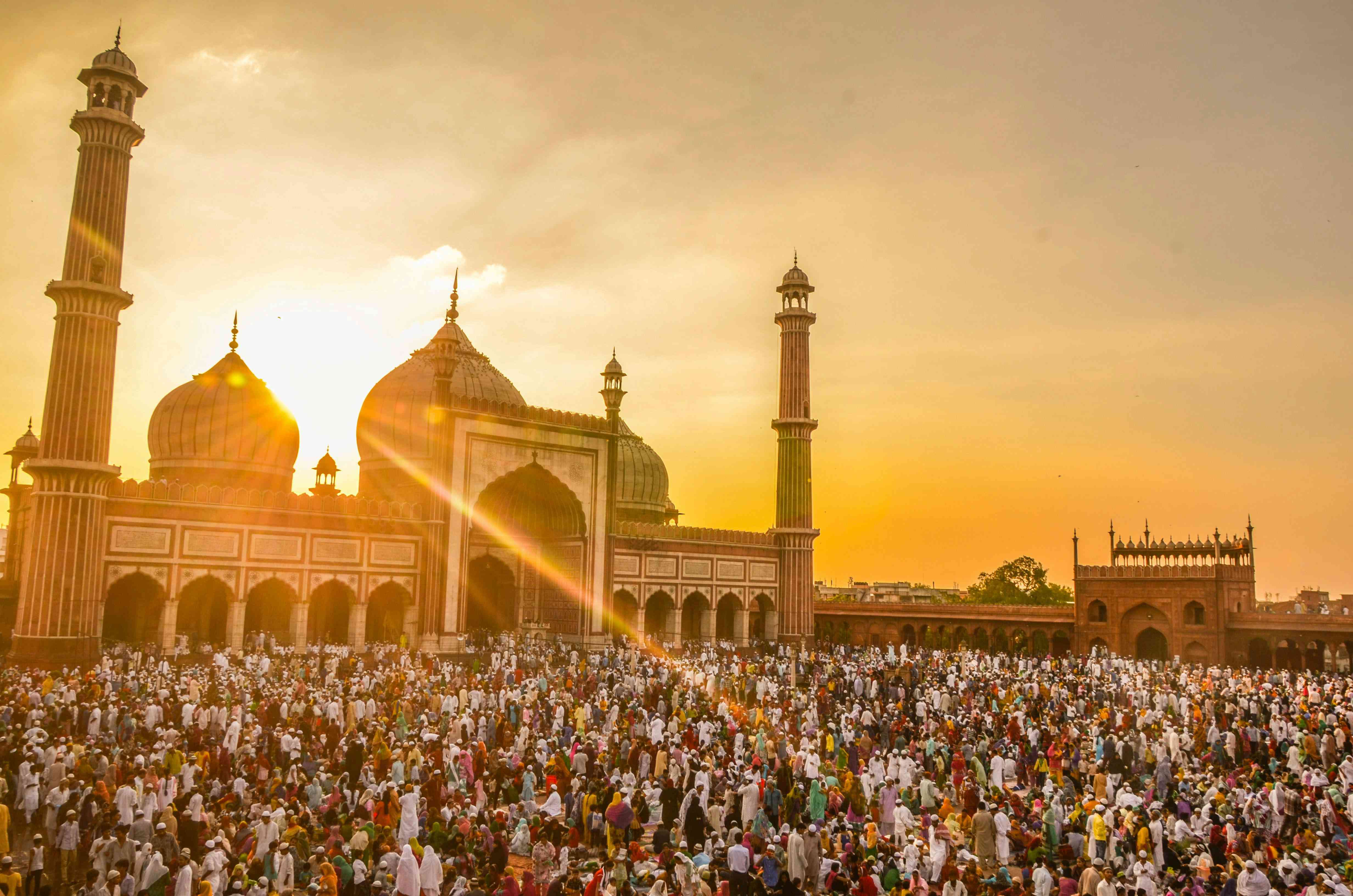 Peristiwa besar di bulan Ramadan (Photo by Rayn L: https:/pexels.com)