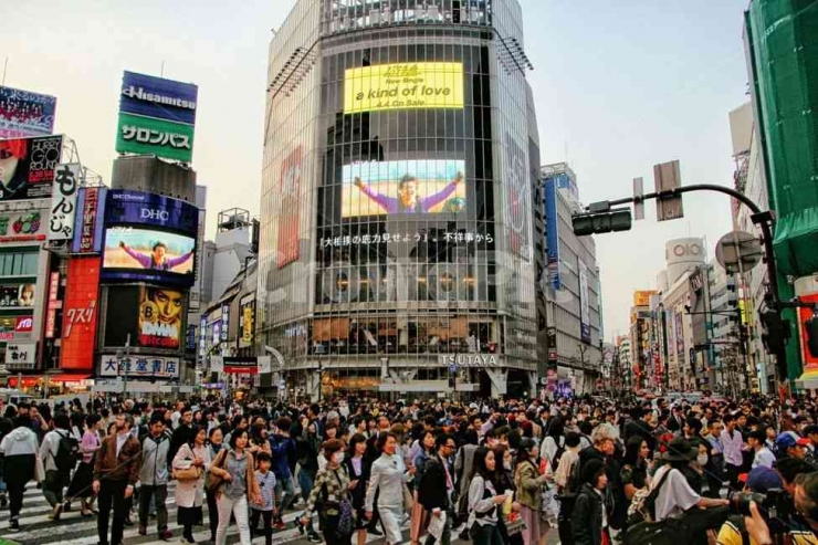 Ilustrasi pusat perekonomian di Jepang - sumber gambar: crowdpic.net