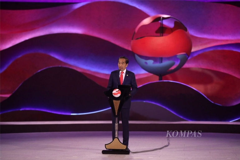 Presiden Joko Widodo menyampaikan sambutan pada pembukaan KTT ke-43 ASEAN 2023 di Jakarta, Selasa (5/9/2023). (KOMPAS/HERU SRI KUMORO)