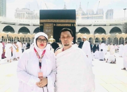 Umrah bersama istri di tahun 2019 (dokpri)