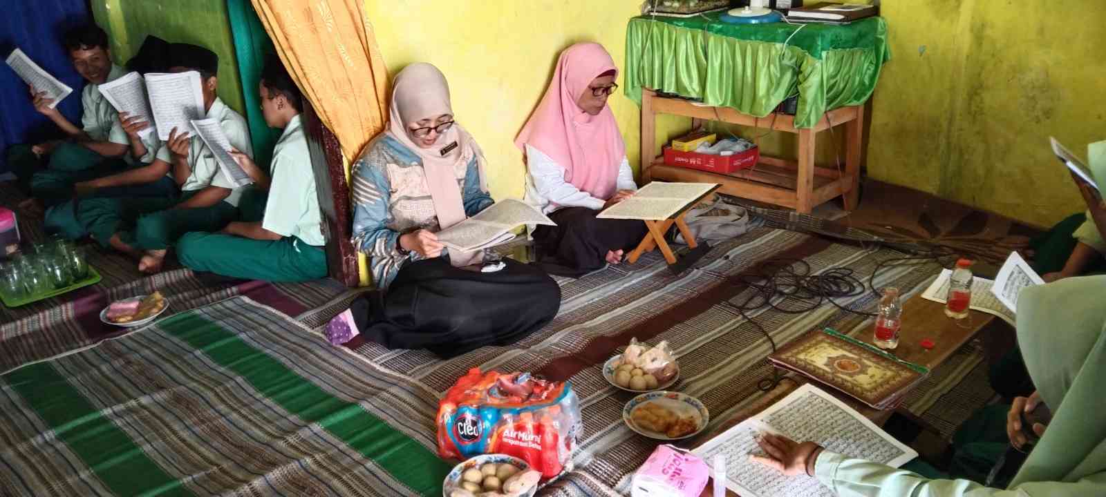 Khotmil Qur'an di rumah wali murid/dokpri