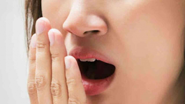 Ilustrasi bau mulut (Sumber : tiktak.id)