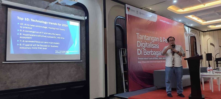 Fanky Christian (koleksi pribadi)