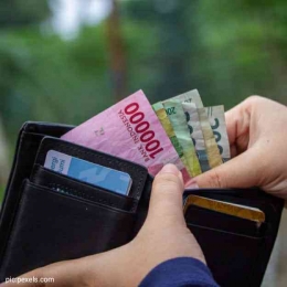 Waspada agar dompet Anda tidak over budget (sesawi.net)