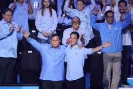 Kesederhanaan Prabowo dan Gibran dalam Berinteraksi dengan Rakyat (Kompas.com/Dok. Tim Komunikasi Gerindra)