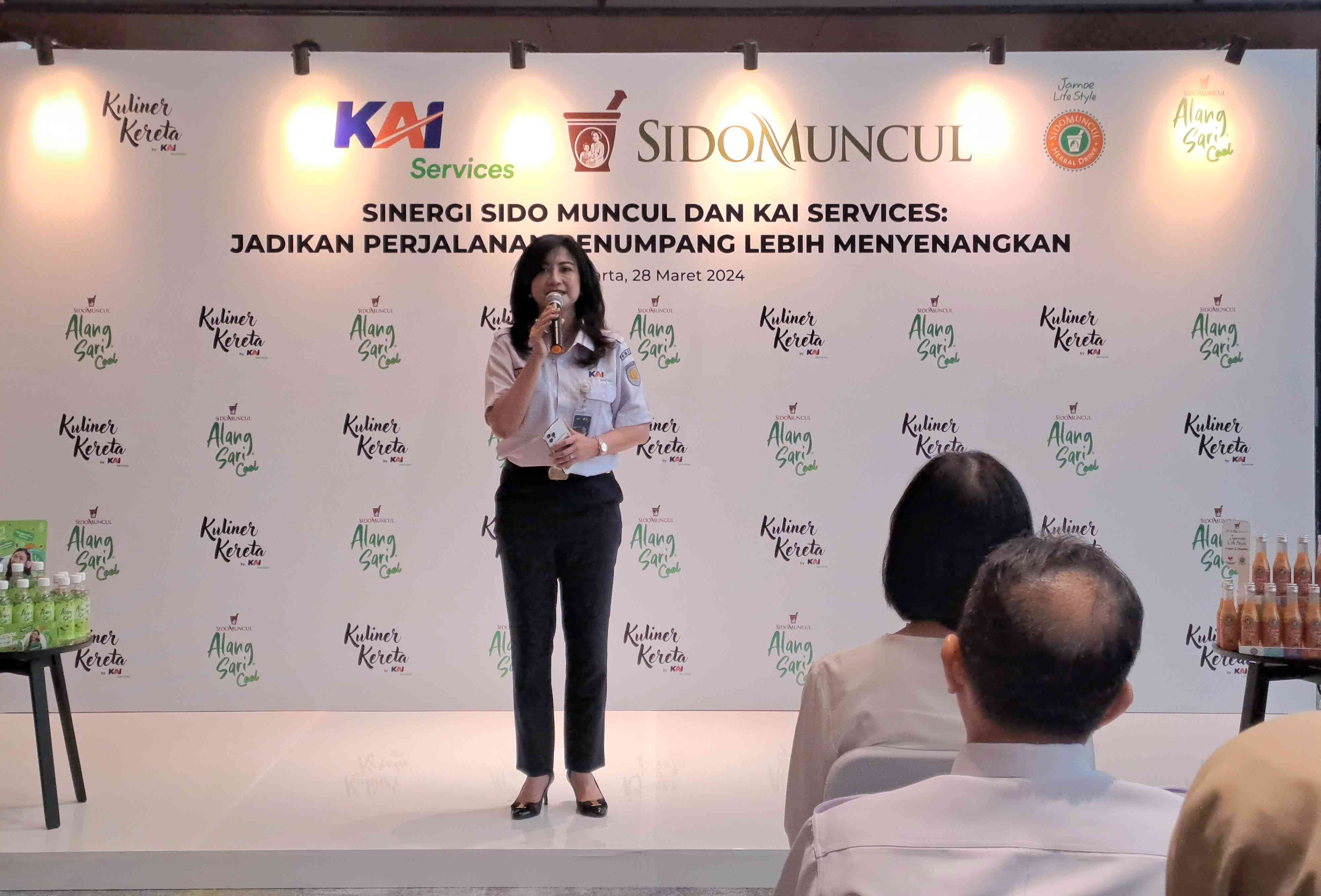 Director of Consumer Business KAI Services, Lies Permana Lestari (dokumen pribadi)