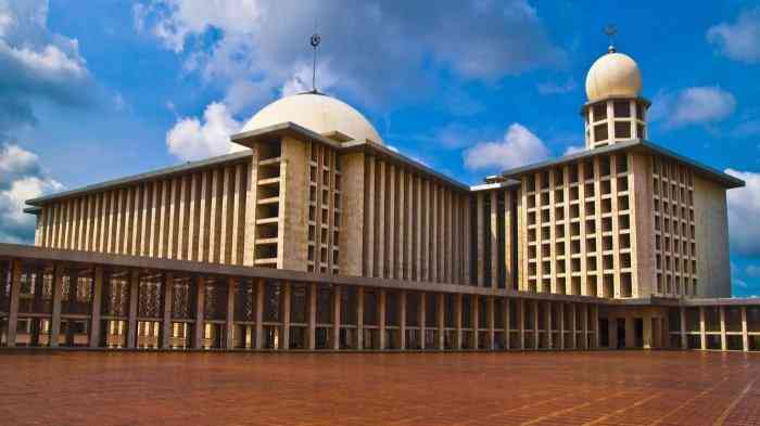 Masjid Istiqlal (Sumber foto: TribunNews)