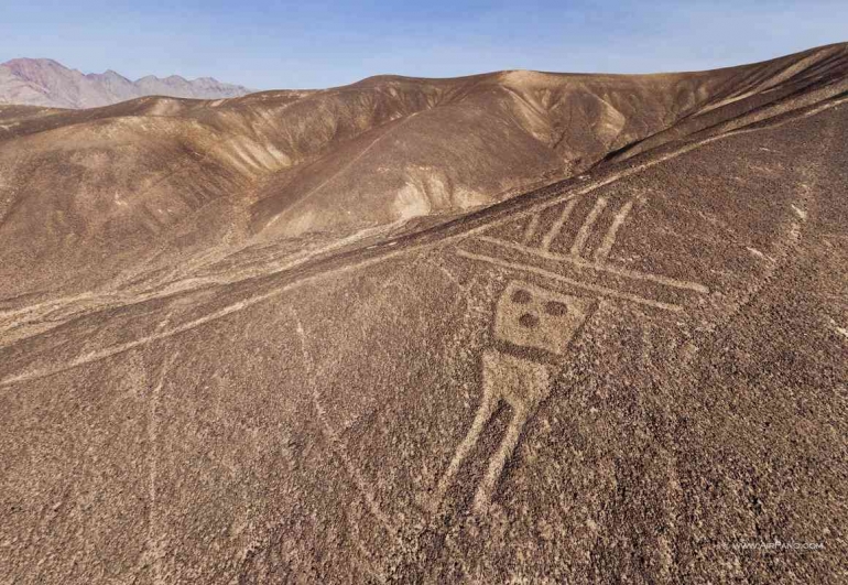 Sumber: Photogallery | Geoglyphs in Palpa Valley | Virtual Travels, ..... (airpano.com)