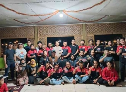 Jajaran pengurus BPK Ormas Oi Karawang dan Perwakilan Kelompok-Kelompok Ormas Oi