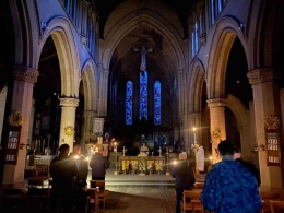 Dokumentasi acara Sabtu sunyi. Sumber: akun resmi All Souls Church Leeds, https://www.facebook.com/AllSoulsChurchLeeds