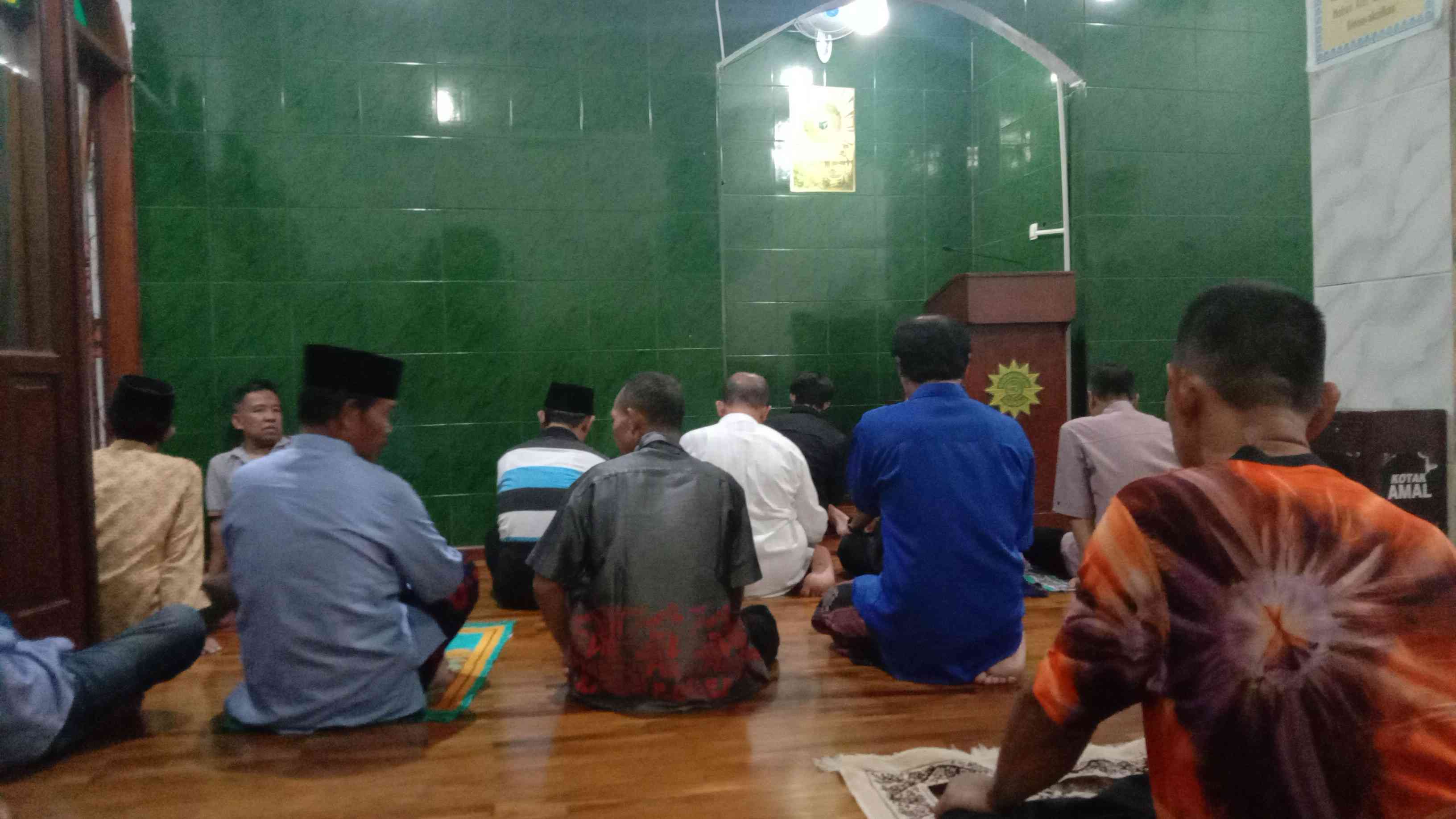 Kegiatan sholat tarawih di masjid Al Islam Bandung/dokpri 