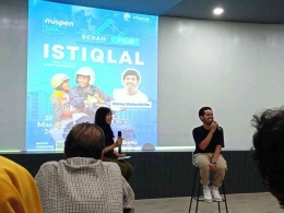Sesi Diskusi (Leader Kompasianer Movie Klub) Dewi Puspa dan (Sutradara) Razny Mahardika. Sumber Pribadi Nur Taufik