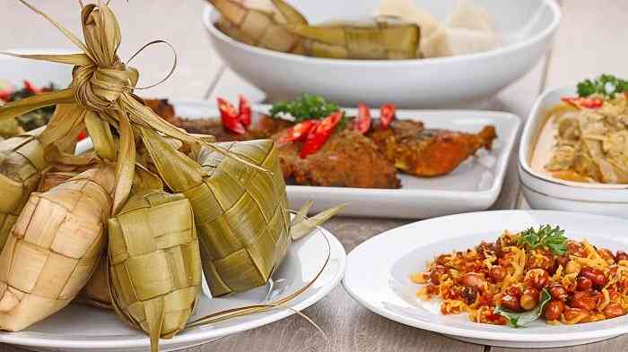 Ketupat Lebaran (travel.tribunnews.com)