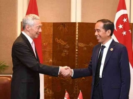 Presiden Jokowi dan PM Singapura Lee Hsien Loong. (Biro Setpres)
