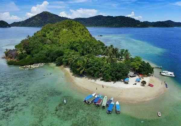 Pantai Mandeh, Painan, Sumbar|dok. sumbarprov.go.id