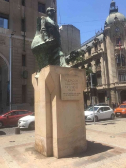 Patung Allende: Dokpri