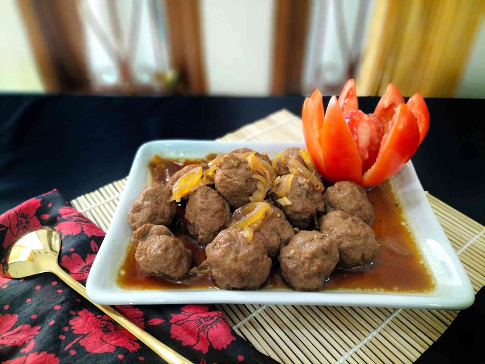 Semur Kecap Bola Daging Sapi Giling, sumber : doc.pribadi