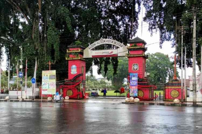 Alun-alun Kota Blitar | Sumber gambar: regional.kompas.com