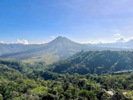 Pemandangan di Kintamani, Bali. Sumber: Dok. Pribadi