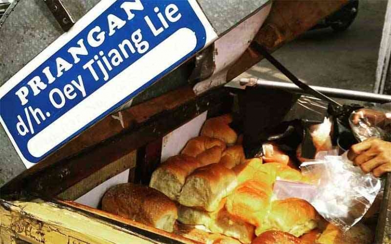 Roti Oey Tjiang Lie (pasundan.id)