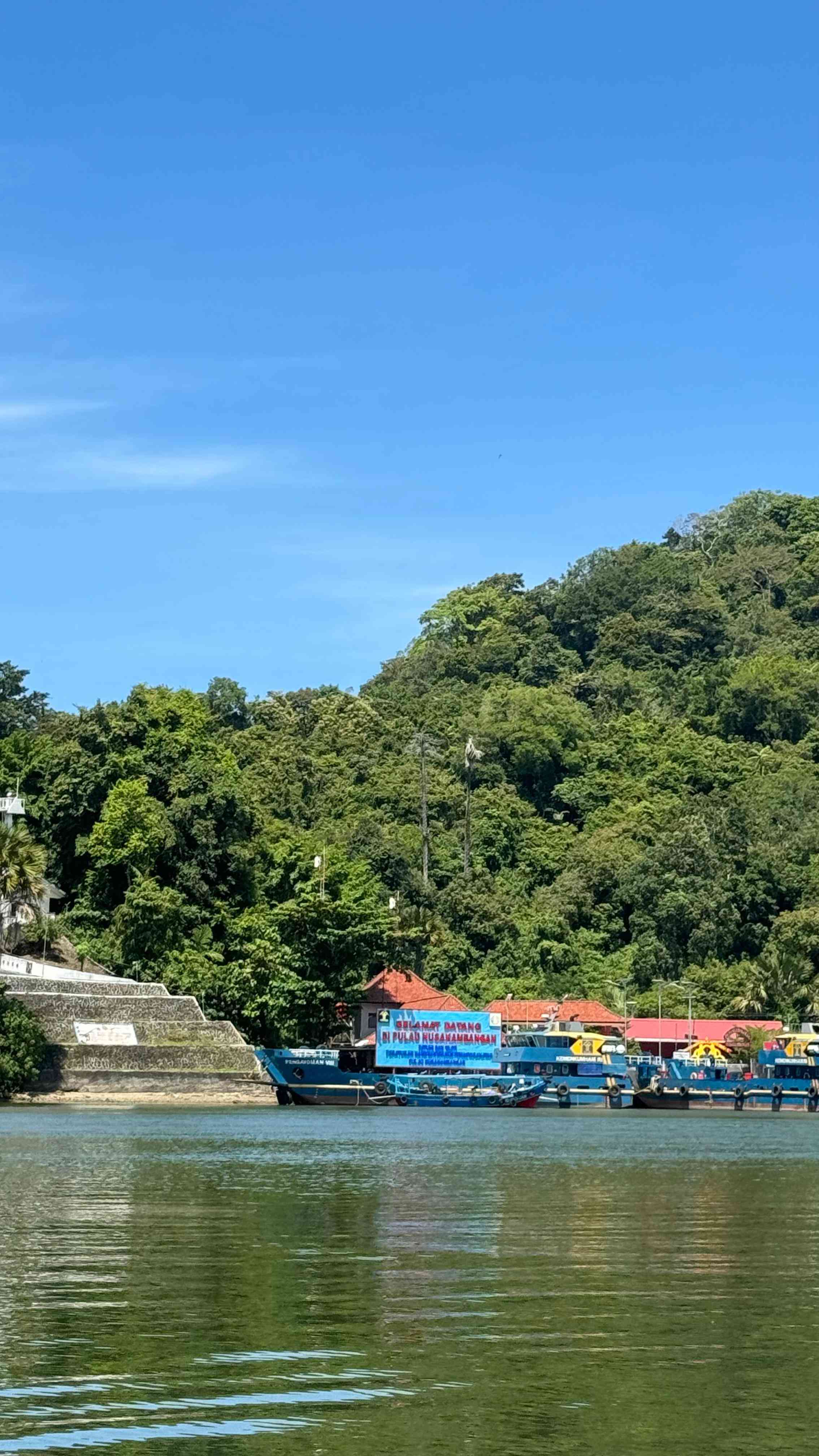 Dermaga Pantai Teluk Penyu, doc : pribadi