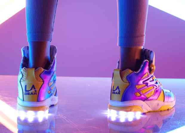https://t2conline.com/the-immense-benefits-of-light-up-shoes-for-kids/