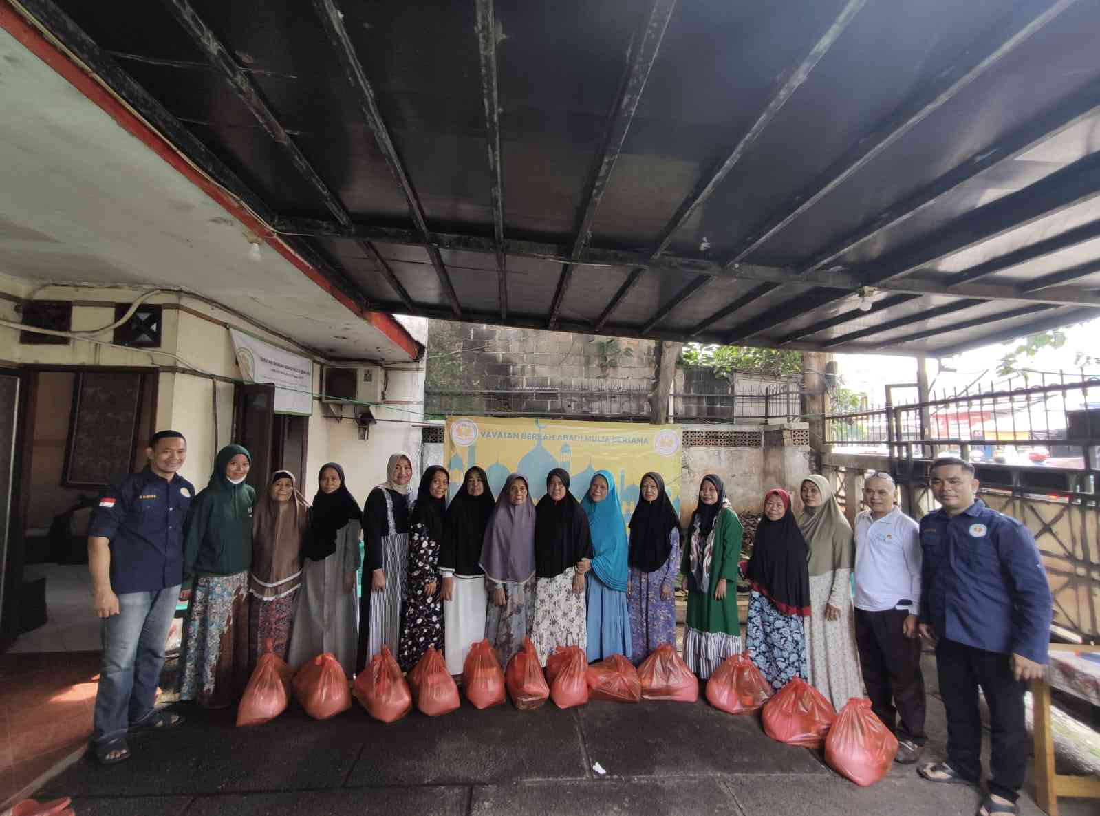 Penerima Sembako Warga Rt 022/Rw 006, Gandul-Cinere./dok. pri