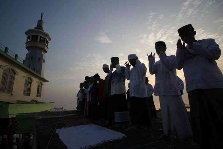 Ilustrasi salat idulfitri. (ANTARA FOTO/MOCH ASIM)