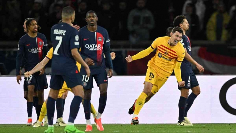 Pemain FC Barcelona Andreas Christensen saat berhasil mencetak gol lawan PSG (Sumber: Getty Images via EuroSport)