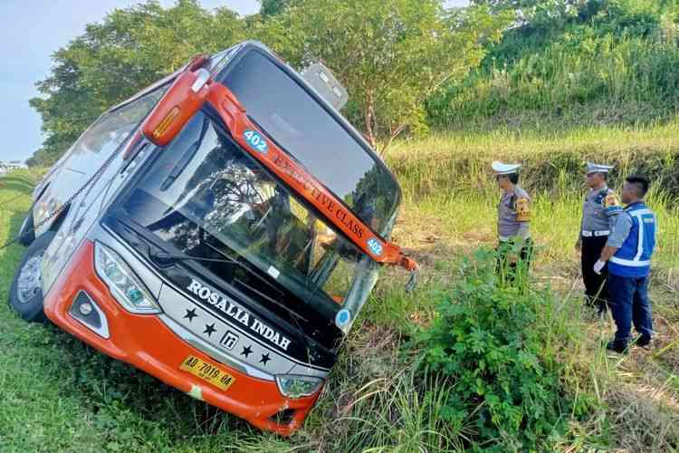 Bus yang mengalami kecelakaan pada 11/4/2024|dok Polda Jateng, dimuat Kompas.com