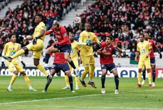 Klub Ligue 1, Lille menang 12-0 atas Golden Lion FC dalam Coupe de France (foto: getty image via CNN Sport)