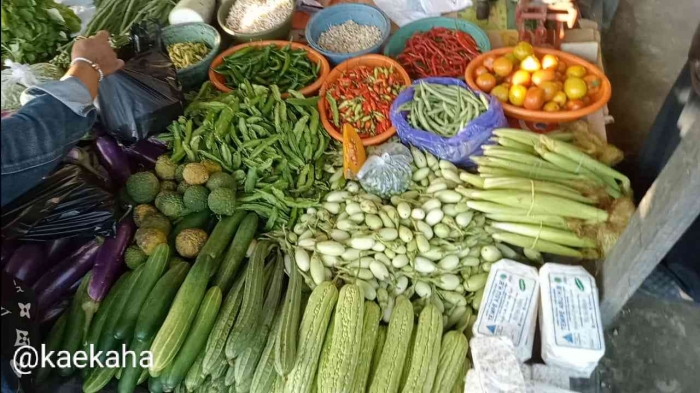 Sayuran di Lapak Tukang Sayur | @kaekaha